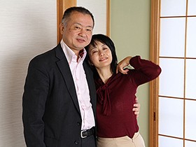 熟年カップルの熱愛不倫旅行　サンプル画像02